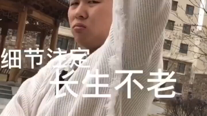 مش هشوف عرض أزياء باريس من غيرك.