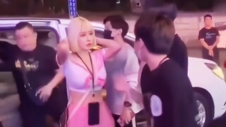Một số người sinh ra để trở thành nhân vật chính
