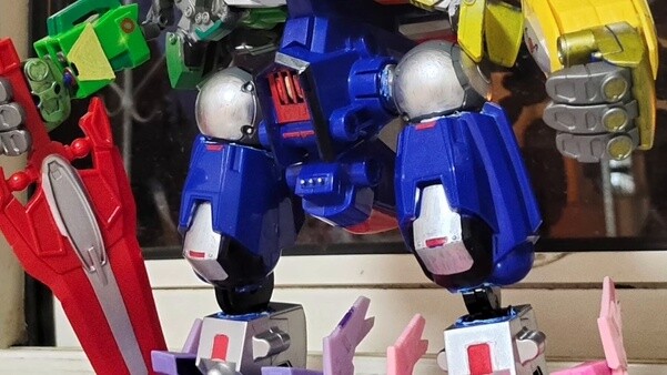 Thế hệ đầu tiên của Fruit Treasure God of War đang được chuyển đổi. . .