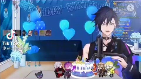 Chúc mừng sinh nhật có tâm. Đủ hết tất cả bạn bè mà không thiếu ai mà tôi biết =))