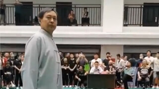 مشاهدة عن قرب، كامل عملية إسقاط معلم التاي تشي ما باوغو بالضربة القاضية