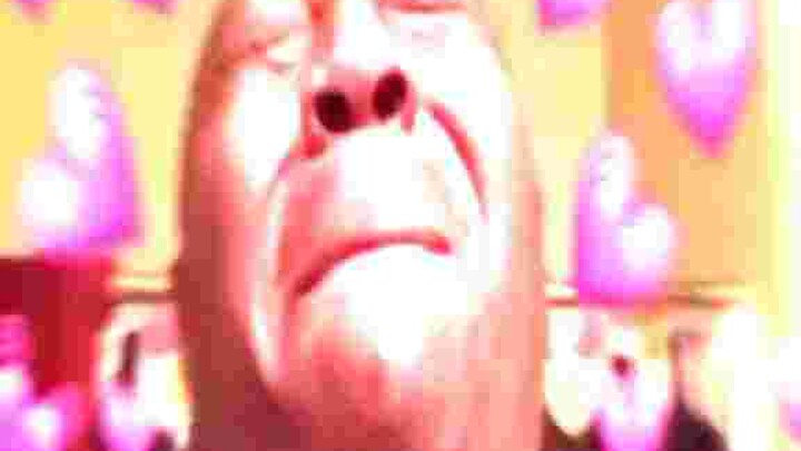 SANA ᕙ(⇀‸↼‶)ᕗ