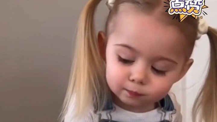 Foreigners’ Fun English: She’s So Cute, She’ll Make You Fall! #FunEnglishLearning & Listening Practi