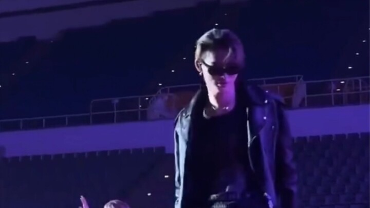 hi, hello～niki also come to watch it cha