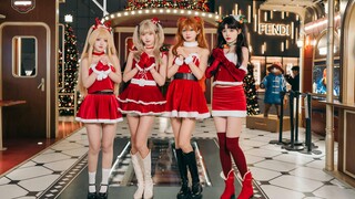 Keempat twintail mengucapkan Selamat Natal!