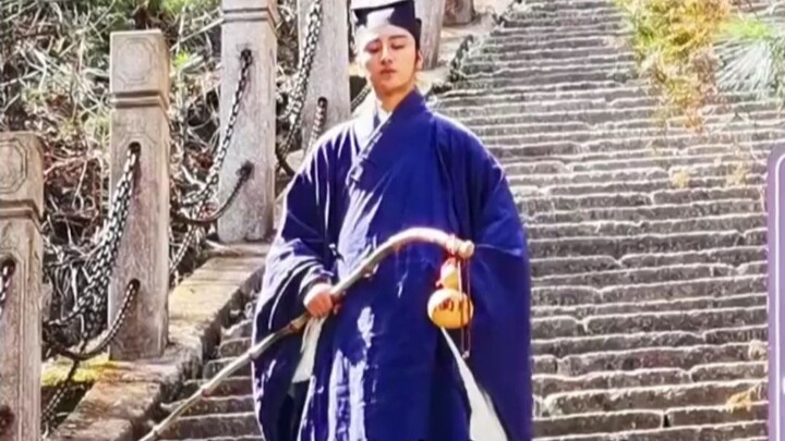 Thiếu Lâm bị ném đá tơi bời, Vũ Đang lại nhận toàn đánh giá tuyệt đối: Bữa cơm 10 tệ + sự tu hành ch