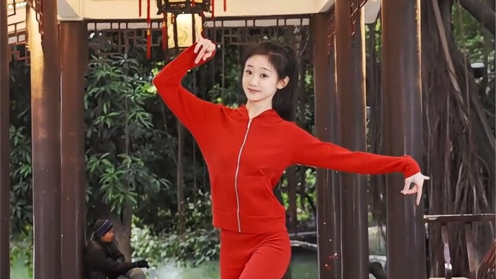 Chúc mọi người tiền tiêu thoải mái, tình yêu đong đầy!