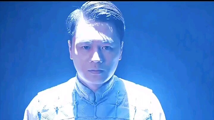 他一次都没赢过，确赚的盆满钵满