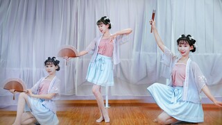 This "Sending the Moon" hand spinner is really fast—doing homework must be a breeze too!