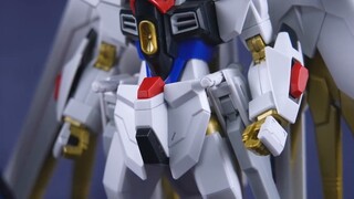 Really. The most handsome and powerful? Bandai HGCE Extraordinary Strike Freedom Gundam Assembly Mod