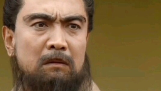 Opening the Romance of the Three Kingdoms in Qiong Yao's way