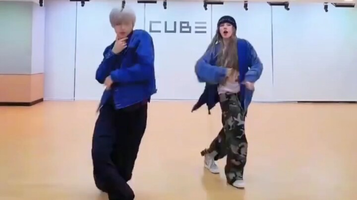 ไอดอลชายหญิงใส่ใจกันสุดๆ แกล้งกันไปมา!