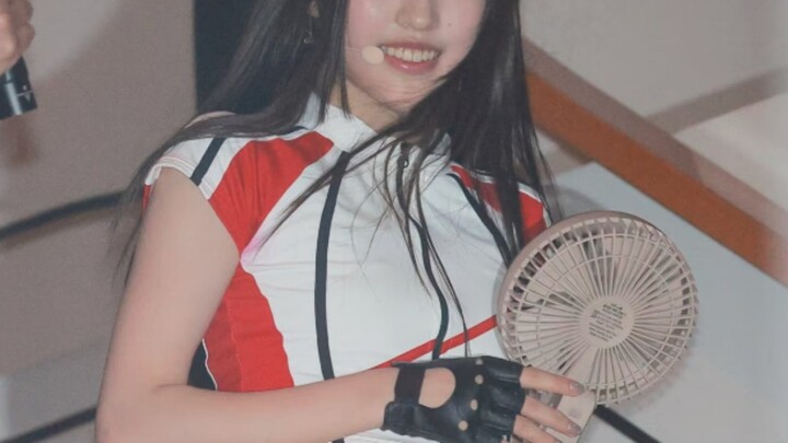 เต้นมาครึ่งเพลงเต็มๆ ไลน์แดนซ์หลักที่ยุ่งจนหัวหมุน