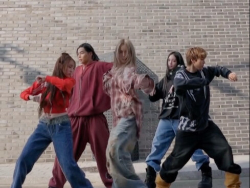 مشروع ALLDAY｜الجميع يرقصون 'ONE MORE TIME' شكراً جزيلاً للمعلمين على جهودهم في المراحل اللاحقة