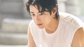 "Who understands the cute little rabbit and her cool and handsome male lead? He and the second femal