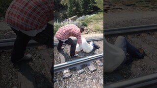 GTA V: FRANKLIN SAVING MICHAEL FROM THOMAS THE TRAIN #shorts