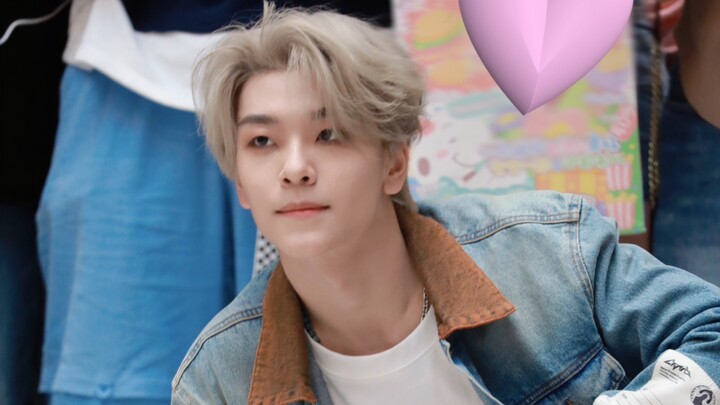 Hả?! Đã ra mắt năm năm mà vẫn đi roadshow, visual cấp S này quá thu hút rồi chứ còn gì nữa! 【BOYSTOR