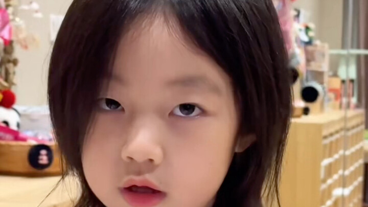 ภาษาไทยของพี่เถียนก็ถึงขั้นเชี่ยวชาญอย่างยิ่งแล้ว