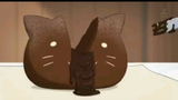 Killing a little chocolate cat pudding