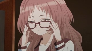 In front of the whole class, the male protagonist made a passionate confession, and the classmates c