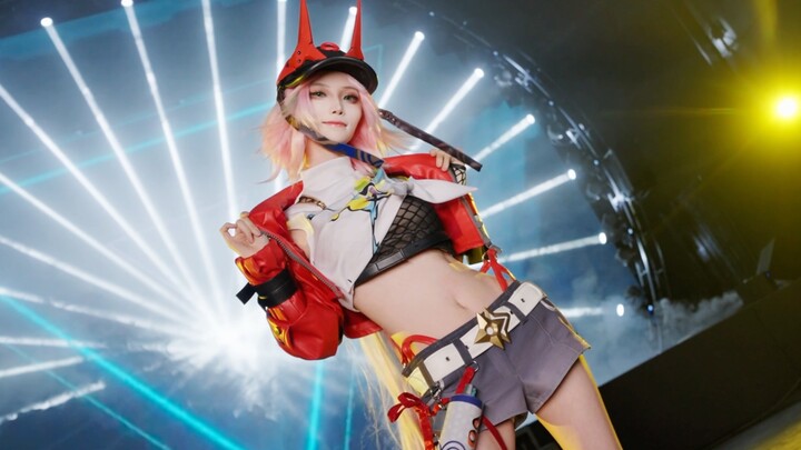 Is this waist real?