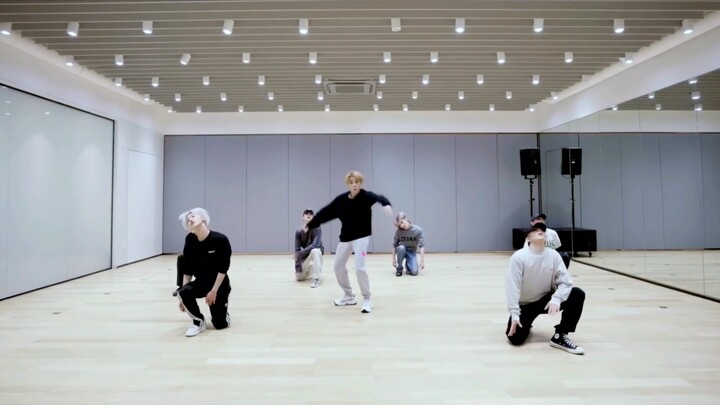 The reason why SM is moving to a new building has been found.