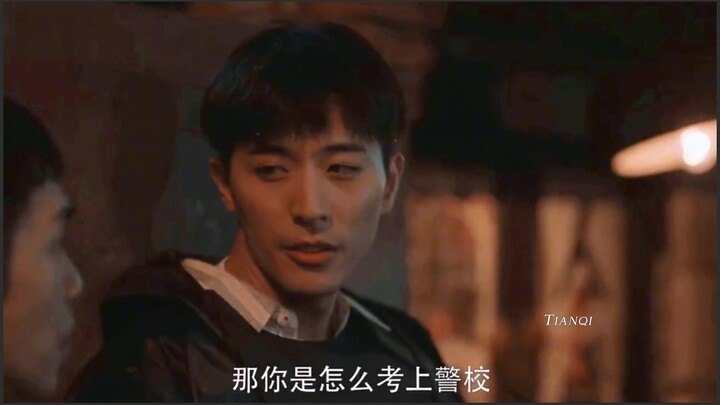 “Đệ tử hai cánh tay và sư phụ hay oán trách” “Sư phụ, có phải thầy không thích con đâu?”