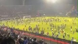 kerusuhan yang terjadi di stadion Kanjuruhan Malang pada tanggal, 1 Oktober 2022