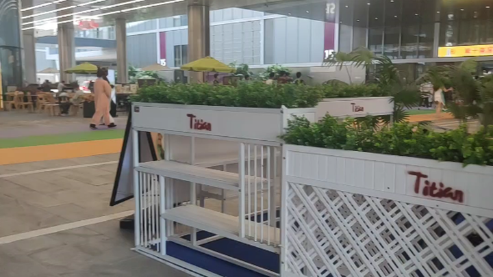 หนิงกวงส่งเสียงอ้อแอ้คืนนี้ พรุ่งนี้จะใส่แล้ว หลังจากเดินใส่ส้นสูงมาทั้งวัน เท้าฉันก็หัก [UP_2109776