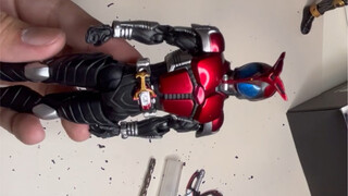 Domestic KO Kamen Rider Kabuto King real bone carving shf Wd Kabuto repair video (water)