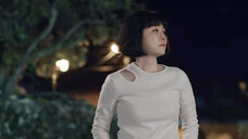 When Hae-in falls ill, Hyun-woo rushes back home. It's another day when your aunt is impressed by Hy