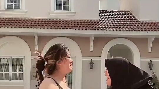 ada yang berani ngadu.  .