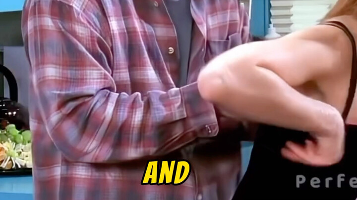 Rachel just looks so beautiful no matter how you look at it!