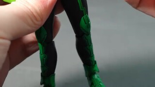 Finish playing the insect joint group real bone sculpture in two minutes