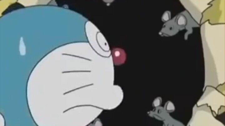 doraemon takut tikus