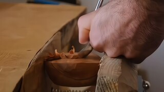 「聆听削木头asmr」