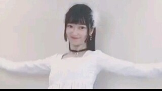 Today is my birthday. I have been on Bilibili for more than a month. Thank you for your support, whi