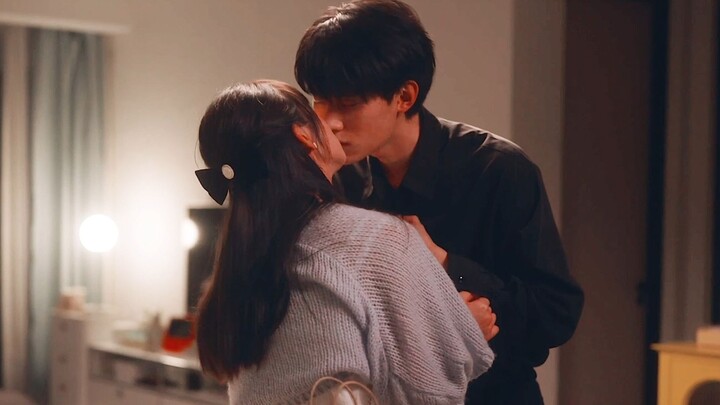 Final Episode: Su Zaizai, drunk and giddy, sweetly calls out “Honey!” while Zhang Lu delivers a hear