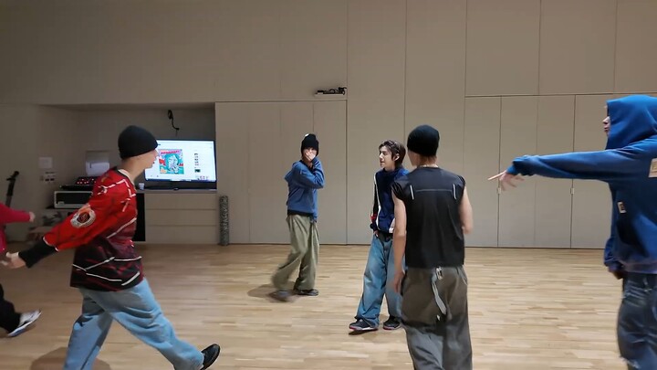 اللاعب الشامل يُظهر قوته! استمتع بقوة الهجوم!