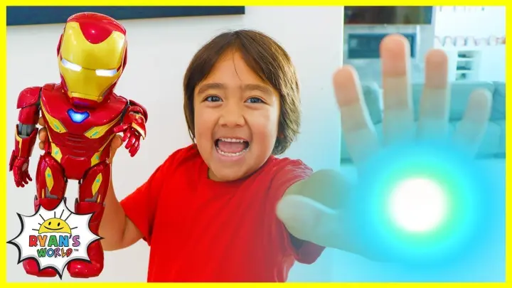 Ironman Avengers Superhero Robot team up with Ryan!!I