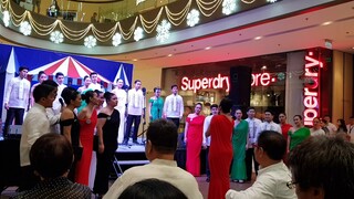 UP Singing Ambassadors "La Vie En Rose"