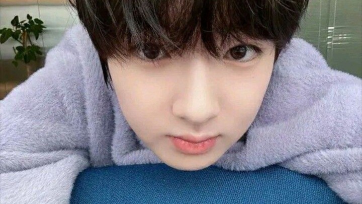 cute woonhak and leehan 🍓🩷🎀💙