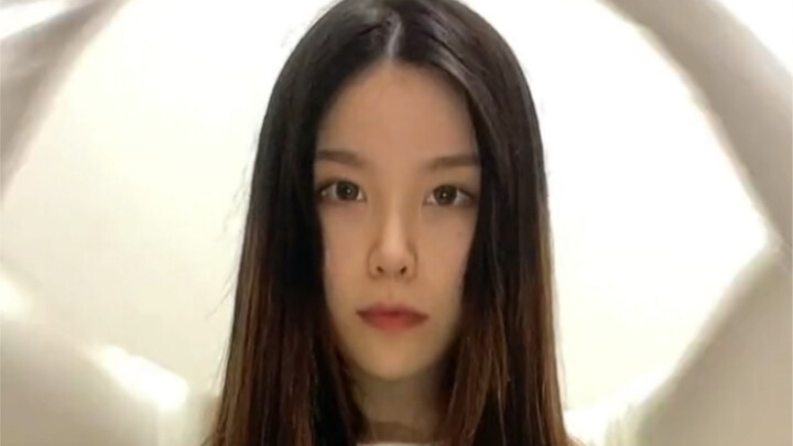 《个别人类简史》