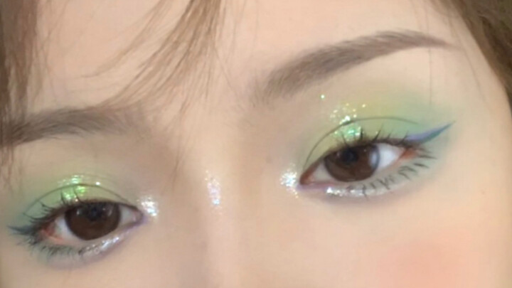 อายแชโดว์สีเขียวที่ถูกชมจนล้นหลามอีกแล้ว?? เจ็ดนางฟ้าแห่งความสุข ตอน “น้องเขียว” 💚