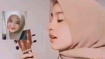 Cantik Merdu Suaranya