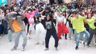 【เจสซี่】ฉันออกไปไม่ได้! เพลงและท่าเต้นนี้น่าติดมาก! - ZOOM เต้นรำแบบสุ่ม | ร้องเพลงและเต้นรำสถานีฉาง