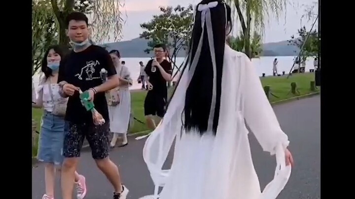 Orang yang pertama kali bertapa untuk menjadi Dewa telah berhasil??!!