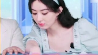 Funny scenes in live broadcast #ChenZheyuan #ZhaoLiying #DiLireba