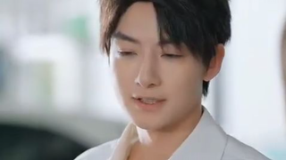 Gadis hindari pacar brengsek, serahkan malam pertamanya ke pria asing