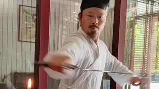 Taoist Master Chen Shixing uses the shaking power to turn off the lights, a scientific method for te